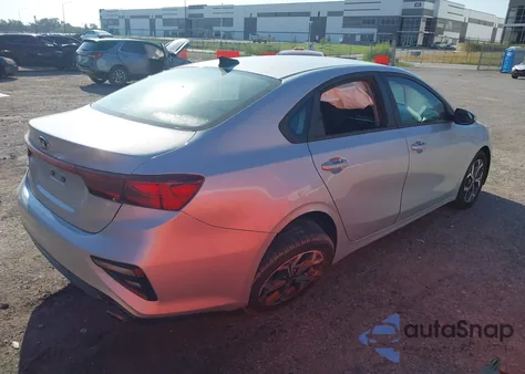 2019 Kia Forte Lxs z USA, uszkodzony, nr VIN 3KPF24AD9KE119236